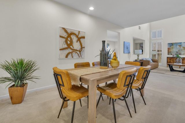 905 Glide Ferry Way, Sacramento, CA 95831