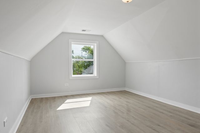 7010 S Paulina Street, Chicago, IL 60636