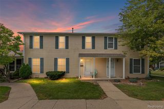 6986 Harvard Lane, Canton, MI 48187