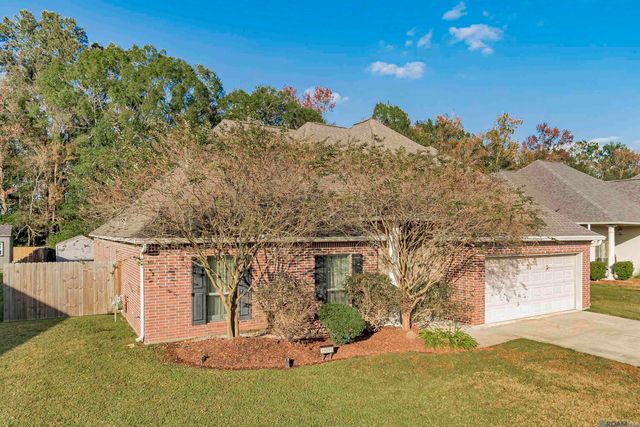 39096 Balmoral Dr, Prairieville, LA 70769