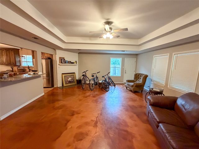 1901 Monte Cristo Way, Sherman, TX 75092