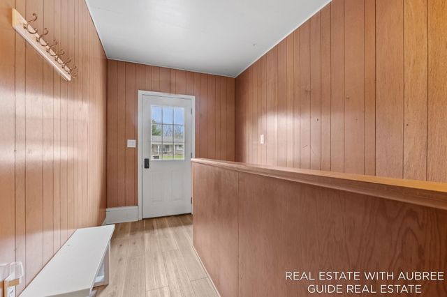 334 Home Avenue, Park Twp, MI 49424