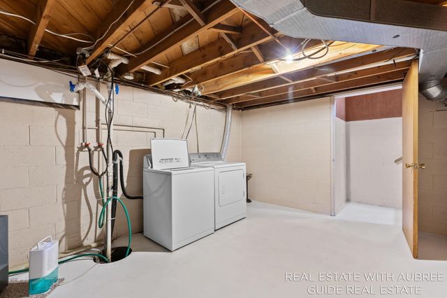 334 Home Avenue, Park Twp, MI 49424