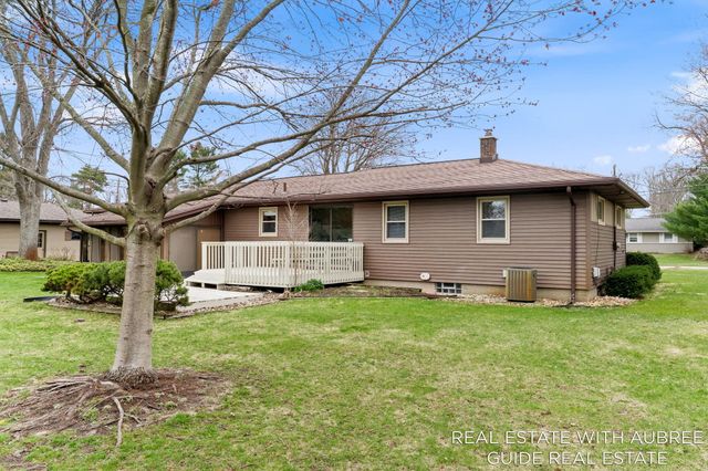 334 Home Avenue, Park Twp, MI 49424