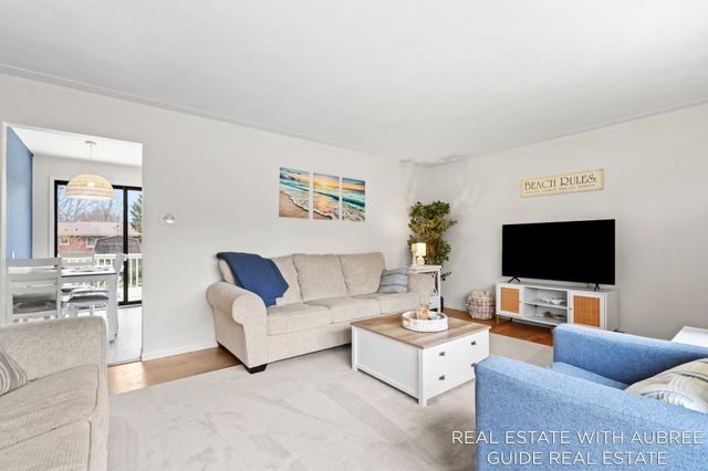 334 Home Avenue, Park Twp, MI 49424