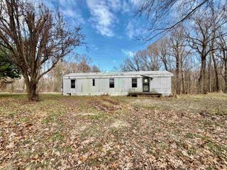 284 DOUBLE BRIDGES RD, Munford, TN 38058