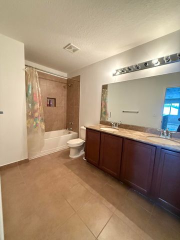 2465 SW Liberty Street, Palm City, FL 34990