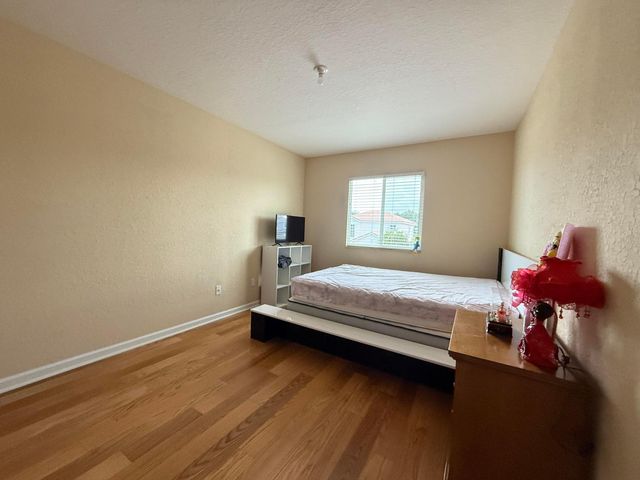 2465 SW Liberty Street, Palm City, FL 34990