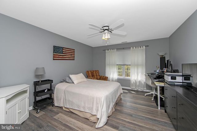6506-B NORMANDY DR, Mount Laurel, NJ 08054