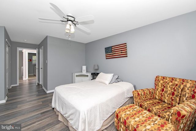 6506-B NORMANDY DR, Mount Laurel, NJ 08054