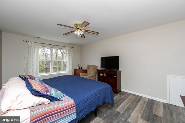6506-B NORMANDY DR, Mount Laurel, NJ 08054