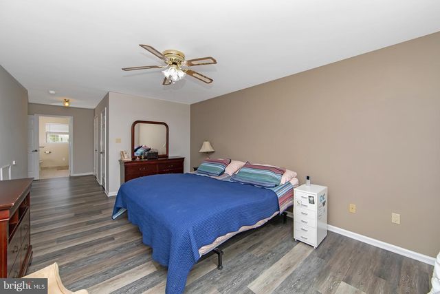 6506-B NORMANDY DR, Mount Laurel, NJ 08054