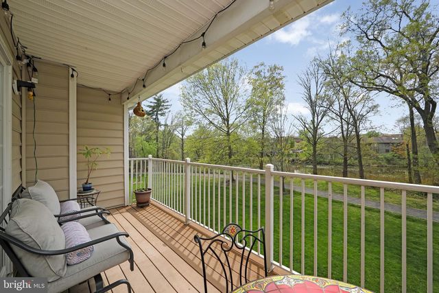 6506-B NORMANDY DR, Mount Laurel, NJ 08054