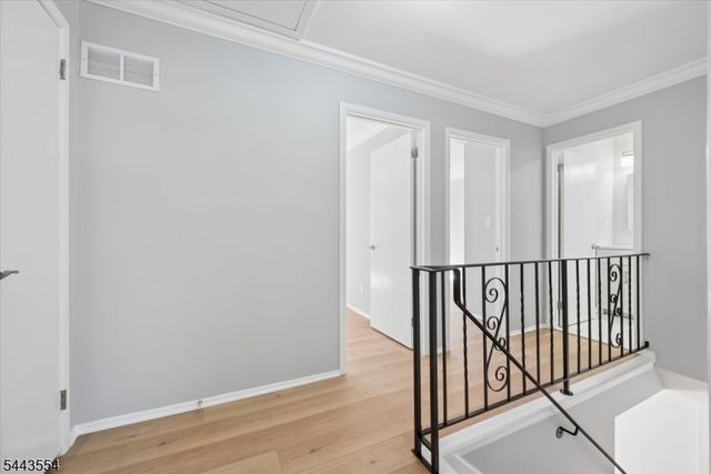 904 Merritt Dr, Hillsborough Twp., NJ 08844