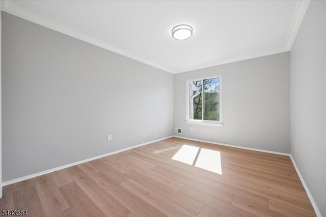 904 Merritt Dr, Hillsborough Twp., NJ 08844