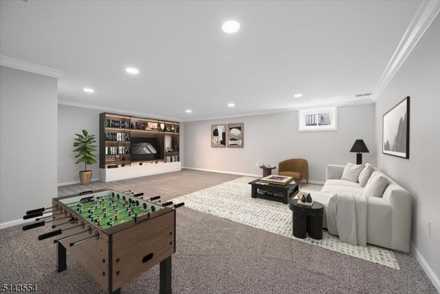 904 Merritt Dr, Hillsborough Twp., NJ 08844