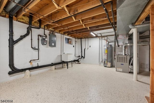 904 Merritt Dr, Hillsborough Twp., NJ 08844
