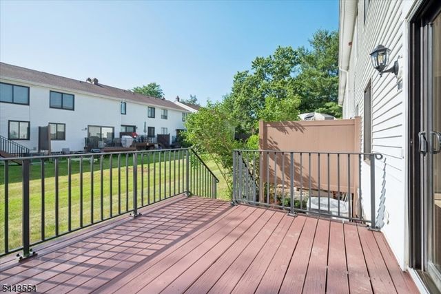904 Merritt Dr, Hillsborough Twp., NJ 08844