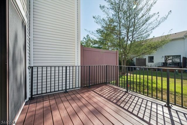 904 Merritt Dr, Hillsborough Twp., NJ 08844