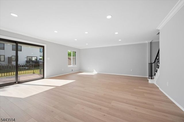 904 Merritt Dr, Hillsborough Twp., NJ 08844