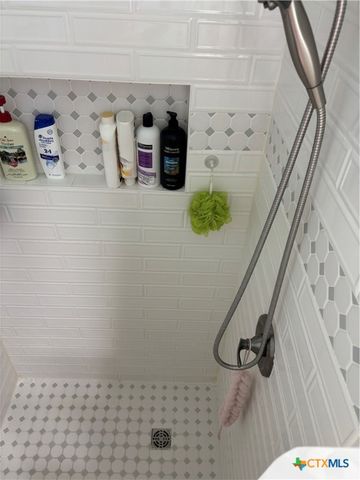 1872 W Harrison Avenue, Port O'connor, TX 77982