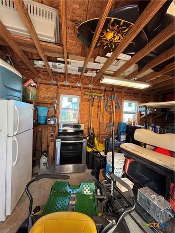 1872 W Harrison Avenue, Port O'connor, TX 77982