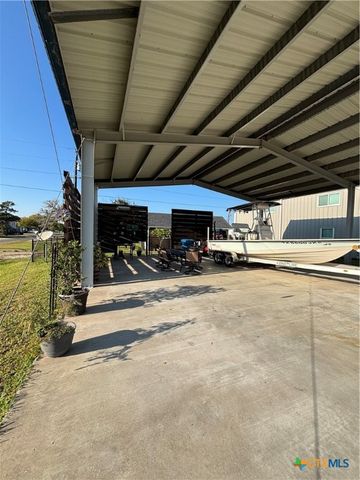 1872 W Harrison Avenue, Port O'connor, TX 77982
