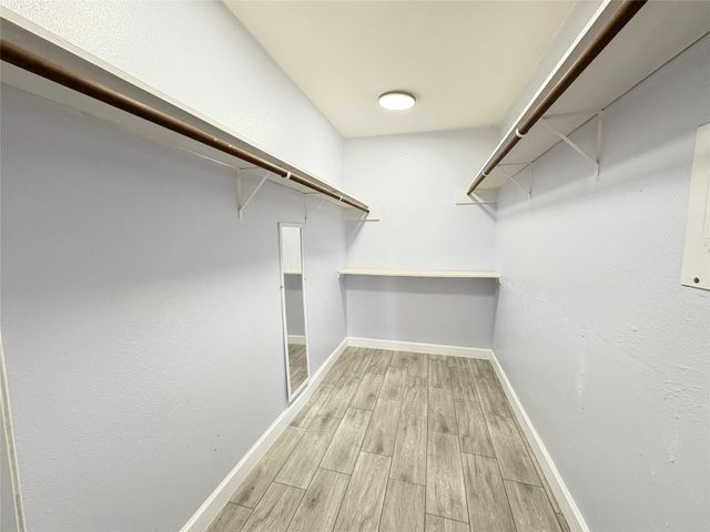 10555 Turtlewood Court 804, Houston, TX 77072