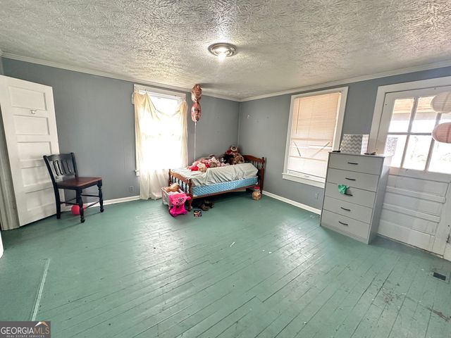 143 Willis Circle, Lagrange, GA 30241