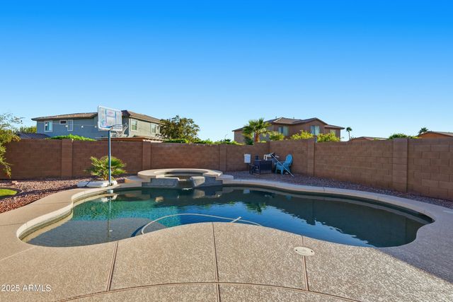 18391 W PORT ROYALE Lane, Surprise, AZ 85388