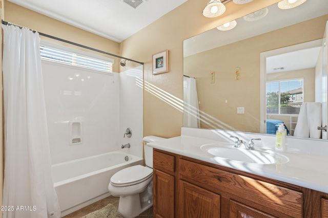 18391 W PORT ROYALE Lane, Surprise, AZ 85388