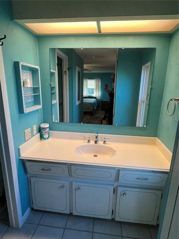 878 JOLANDA CIRCLE, Venice, FL 34285