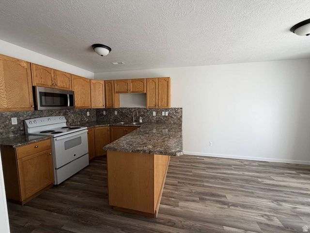 285 E 2300 N, North Ogden, UT 84414