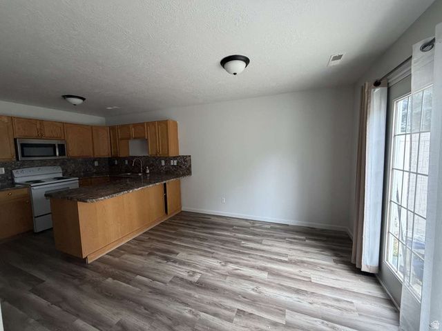 285 E 2300 N, North Ogden, UT 84414