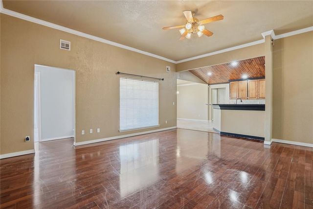 5804 NW 53rd Street, Warr Acres, OK 73122