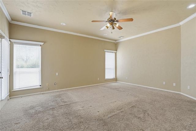 5804 NW 53rd Street, Warr Acres, OK 73122
