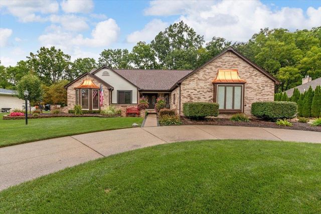 23811 Ronita Drive, Macomb Twp, MI 48042