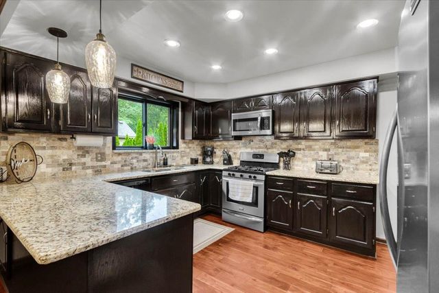 23811 Ronita Drive, Macomb Twp, MI 48042