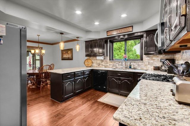 23811 Ronita Drive, Macomb Twp, MI 48042