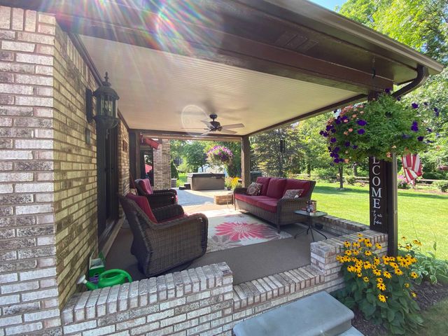 23811 Ronita Drive, Macomb Twp, MI 48042