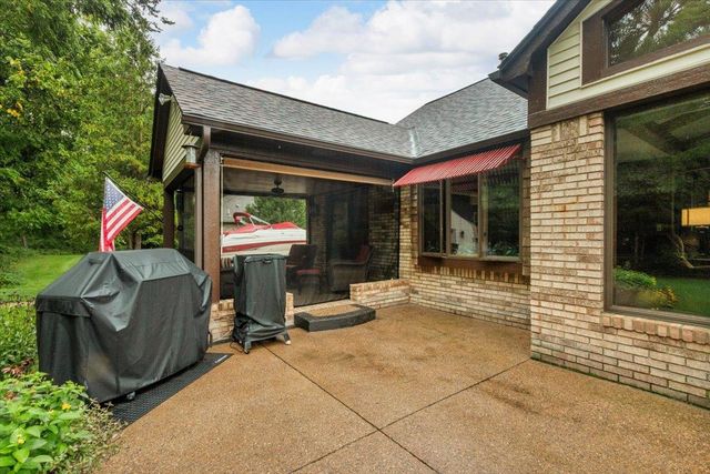 23811 Ronita Drive, Macomb Twp, MI 48042