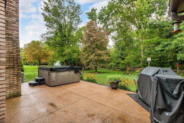 23811 Ronita Drive, Macomb Twp, MI 48042