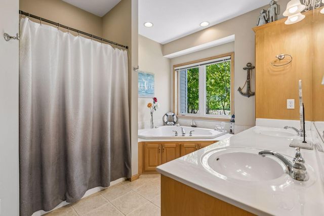 4985 Pine Lane, Eagan, MN 55123