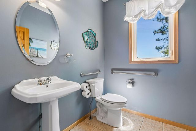 4985 Pine Lane, Eagan, MN 55123