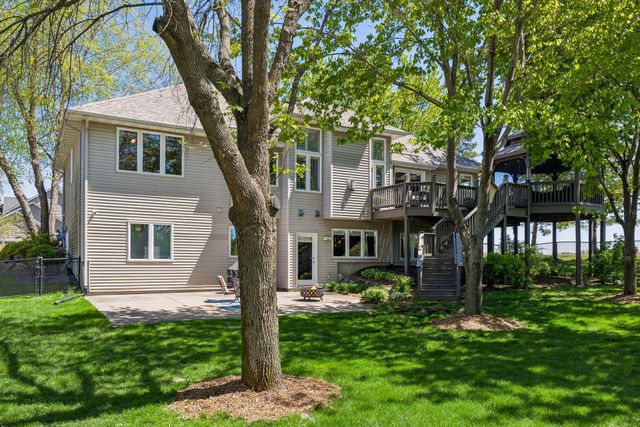 4985 Pine Lane, Eagan, MN 55123