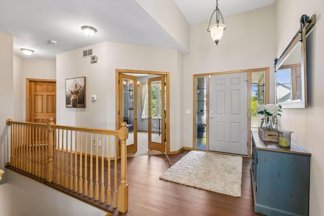 4985 Pine Lane, Eagan, MN 55123