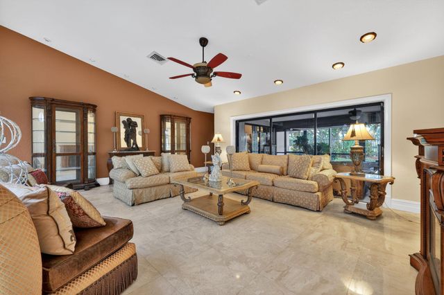 9420 Sea Turtle Lane, Plantation, FL 33324