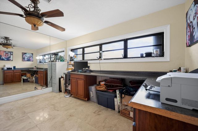 9420 Sea Turtle Lane, Plantation, FL 33324