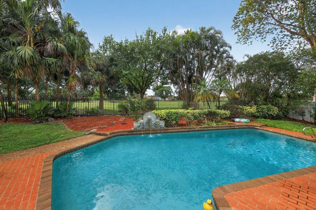 9420 Sea Turtle Lane, Plantation, FL 33324