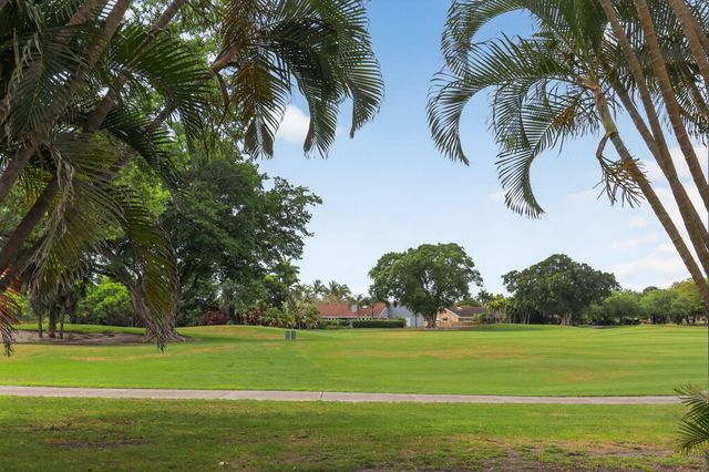 9420 Sea Turtle Lane, Plantation, FL 33324